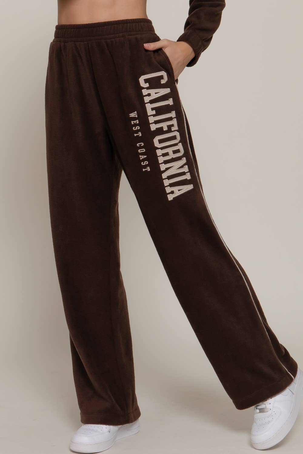 Wide Leg Piping Detail Fleece Pants with Embroidery