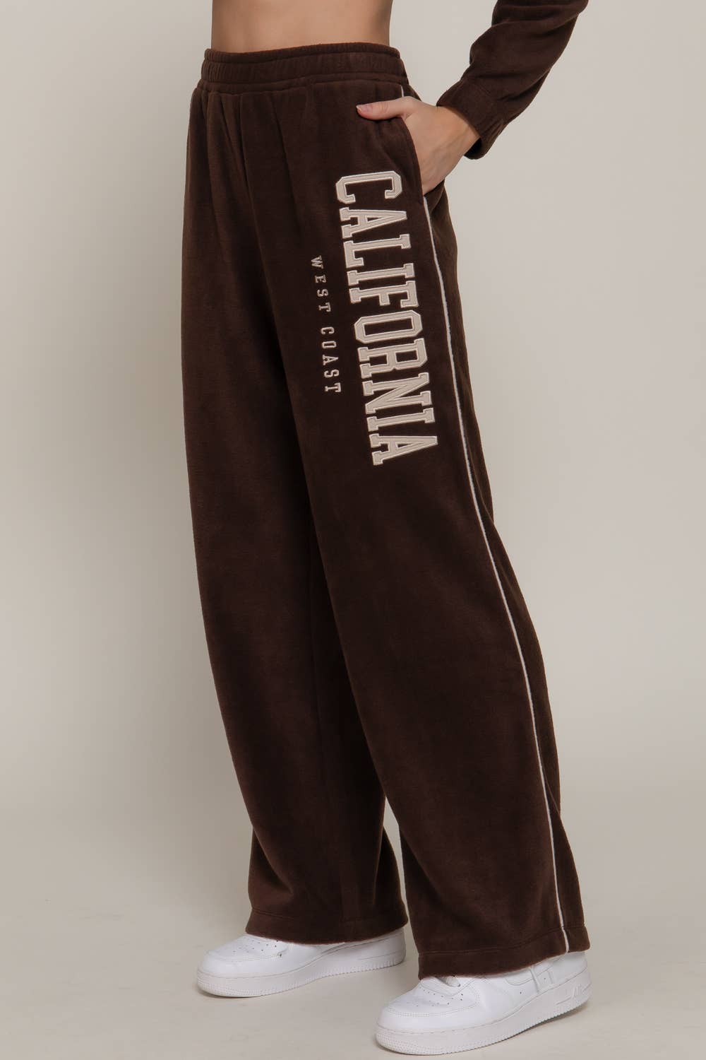 Wide Leg Piping Detail Fleece Pants with Embroidery