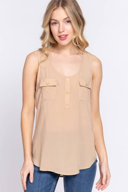 Sleeveless Scoop Neck Buttoned Pocket Woven Top