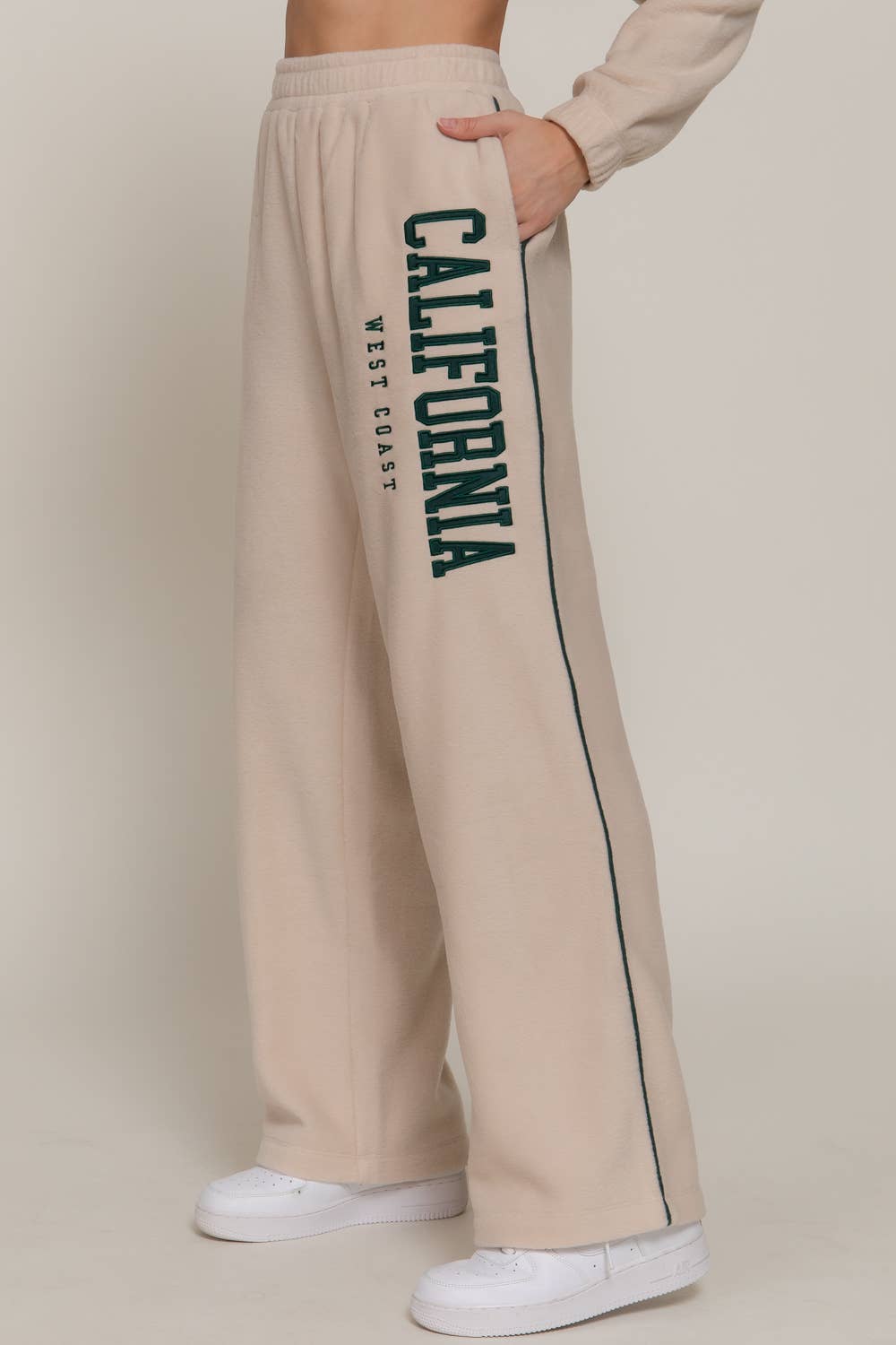 Wide Leg Piping Detail Fleece Pants with Embroidery