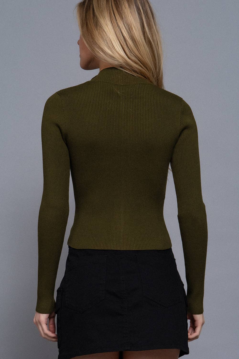 Long Sleeve With Two Way Open Zipper Detail Sweater