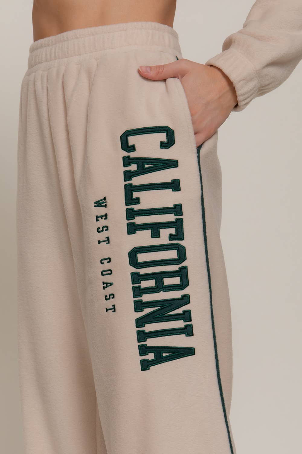 Wide Leg Piping Detail Fleece Pants with Embroidery