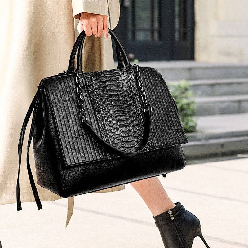 Large Capacity Faux Leather Tote Bag