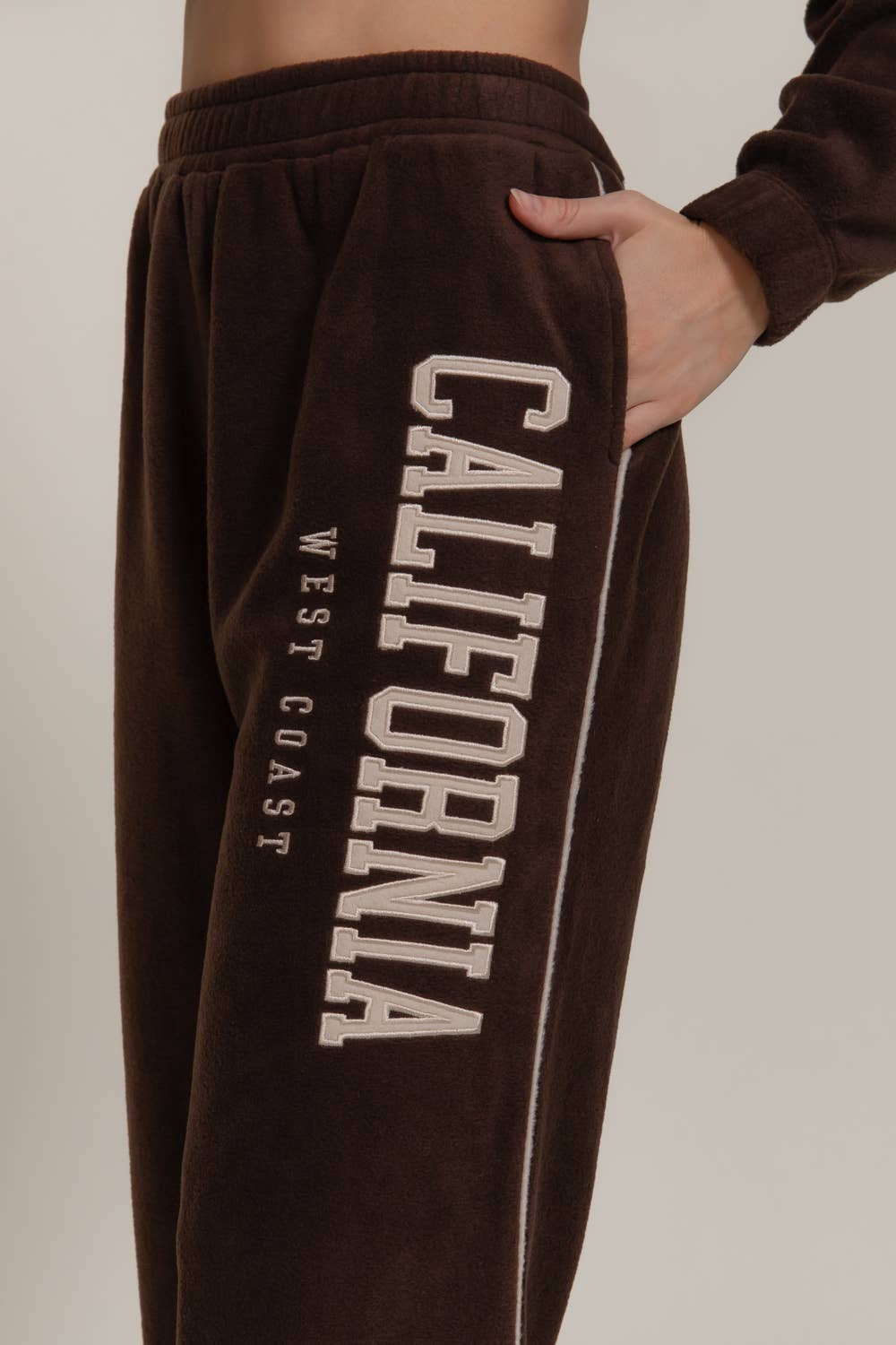 Wide Leg Piping Detail Fleece Pants with Embroidery